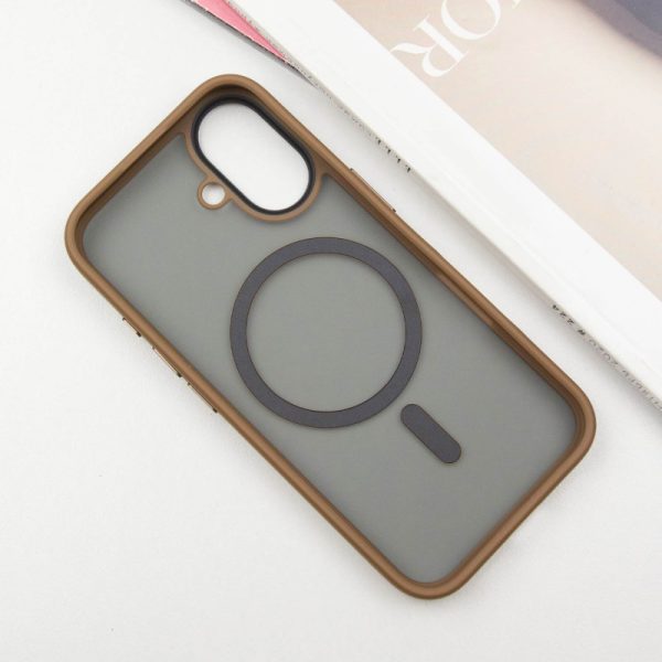 Чохол для iPhone 16 Золотий Metal Buttons with MagSafe - Зображення 3