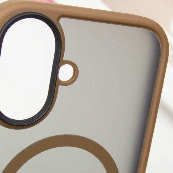 Чохол для iPhone 16 Золотий Metal Buttons with MagSafe - Зображення 5