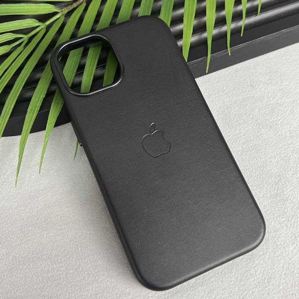 Шкіряний чохол для Apple iPhone 15 Чорний Leather Case with MagSafe and Animation - Зображення 3