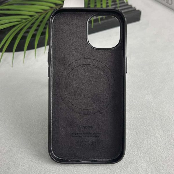 Шкіряний чохол для Apple iPhone 15 Pro Чорний Leather Case with MagSafe and Animation - Зображення 2