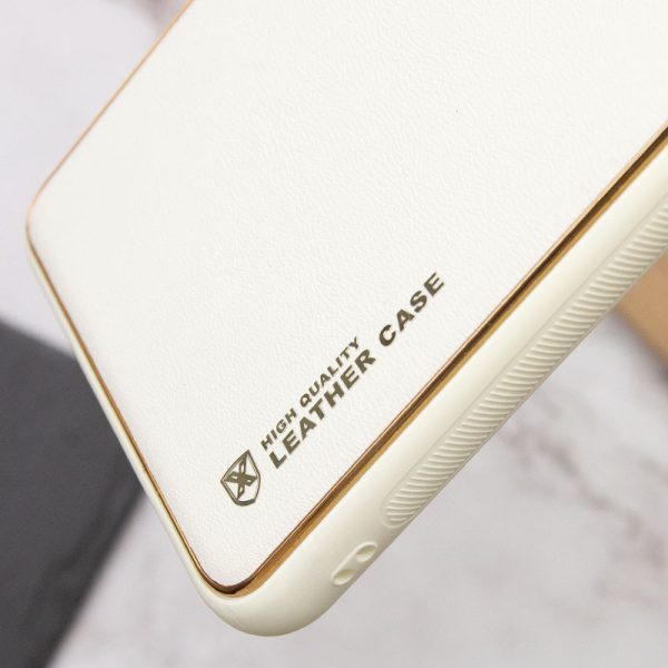 Шкіряний чохол для Samsung Galaxy A04s Білий Xshield - Зображення 3