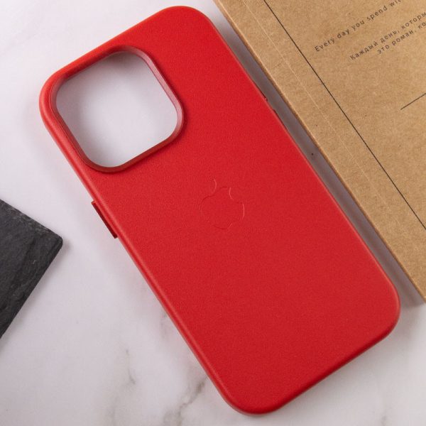 Шкіряний чохол для Apple iPhone 13 Pro Crimson Leather Case with MagSafe - Зображення 7