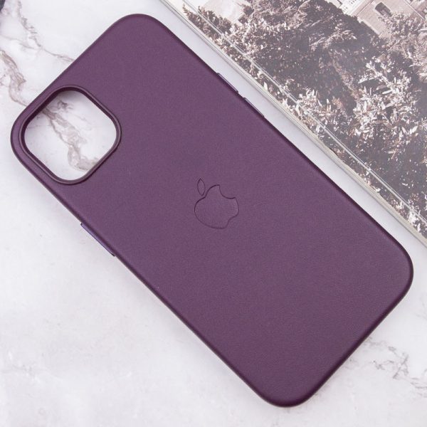 Шкіряний чохол для Apple iPhone 13 Dark Cherry Leather Case with MagSafe and Animation - Зображення 3