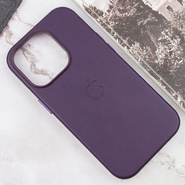 Шкіряний чохол для Apple iPhone 15 Pro Фіолетовий Leather Case with MagSafe and Animation - Зображення 2