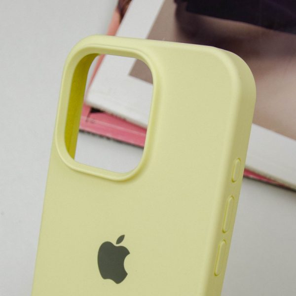 Чохол для iPhone 16 Pro Max сіліконовий Case Full Protective жовтий - Зображення 6