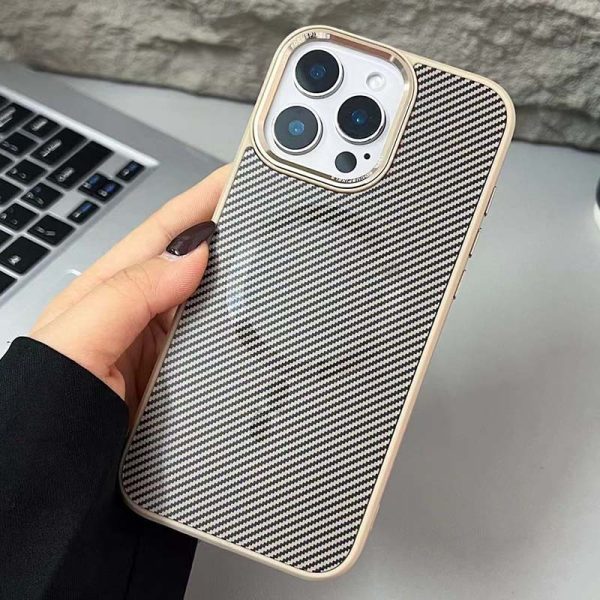 Чохол для iPhone 15 Pro з MagSafe сіліконовий Carbon Mirage бежевий - Зображення 2